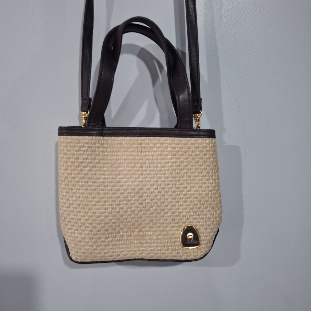 Etienne Aigner Woven Purse Handbag Shoulder Bag With Matching Mirror Tan Brown